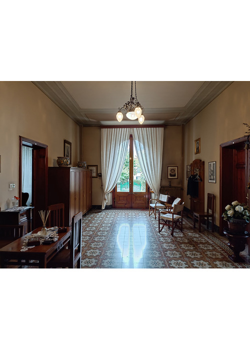 Prestigiosa villa in Monsummano Terme Toscana
